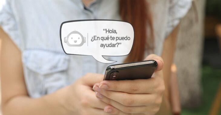 chatear, chatbot, inteligencia artificial, customer experience,teléfono, chica, empresa, branding, marketing, ventas